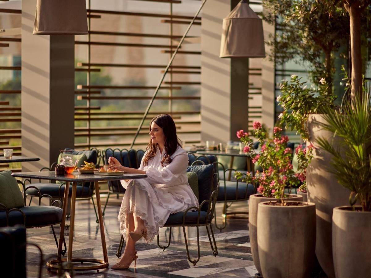 Hotel Grand Hyatt Kuwait Kuwait City Exterior foto The Terrace