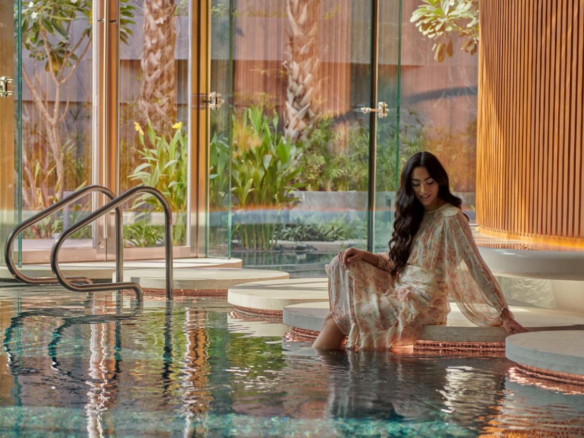 Hotel Grand Hyatt Kuwait Kuwait City Exterior foto Spa at The St Regis Maldives Vommuli