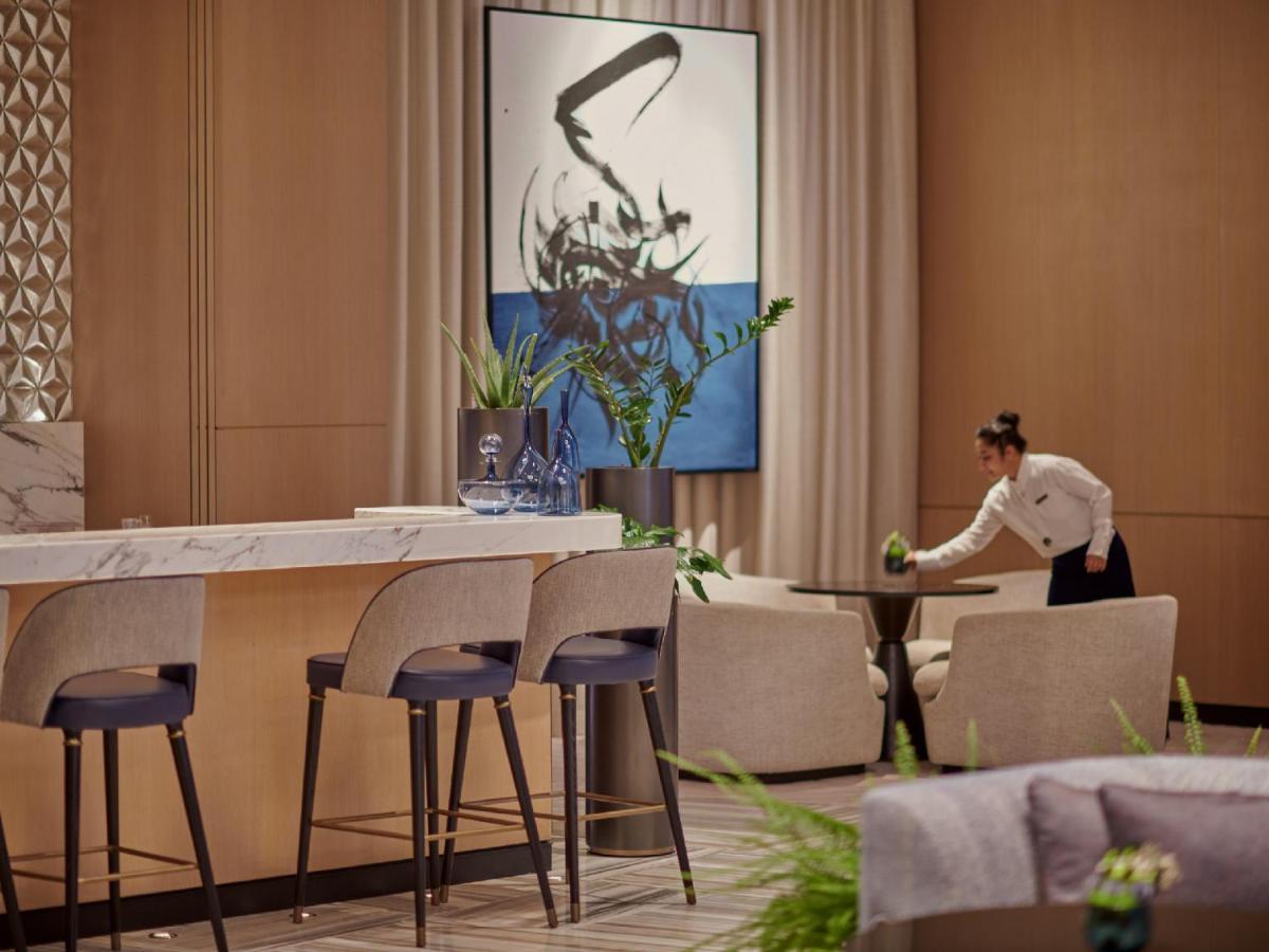 Hotel Grand Hyatt Kuwait Kuwait City Exterior foto The Bar