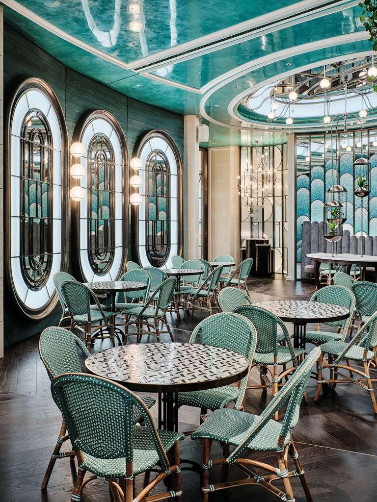 Hotel Grand Hyatt Kuwait Kuwait City Restaurant foto The interior of the restaurant